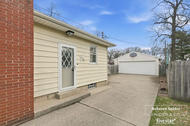 4108 Herman Avenue Sw, City Of Wyoming, MI 49509