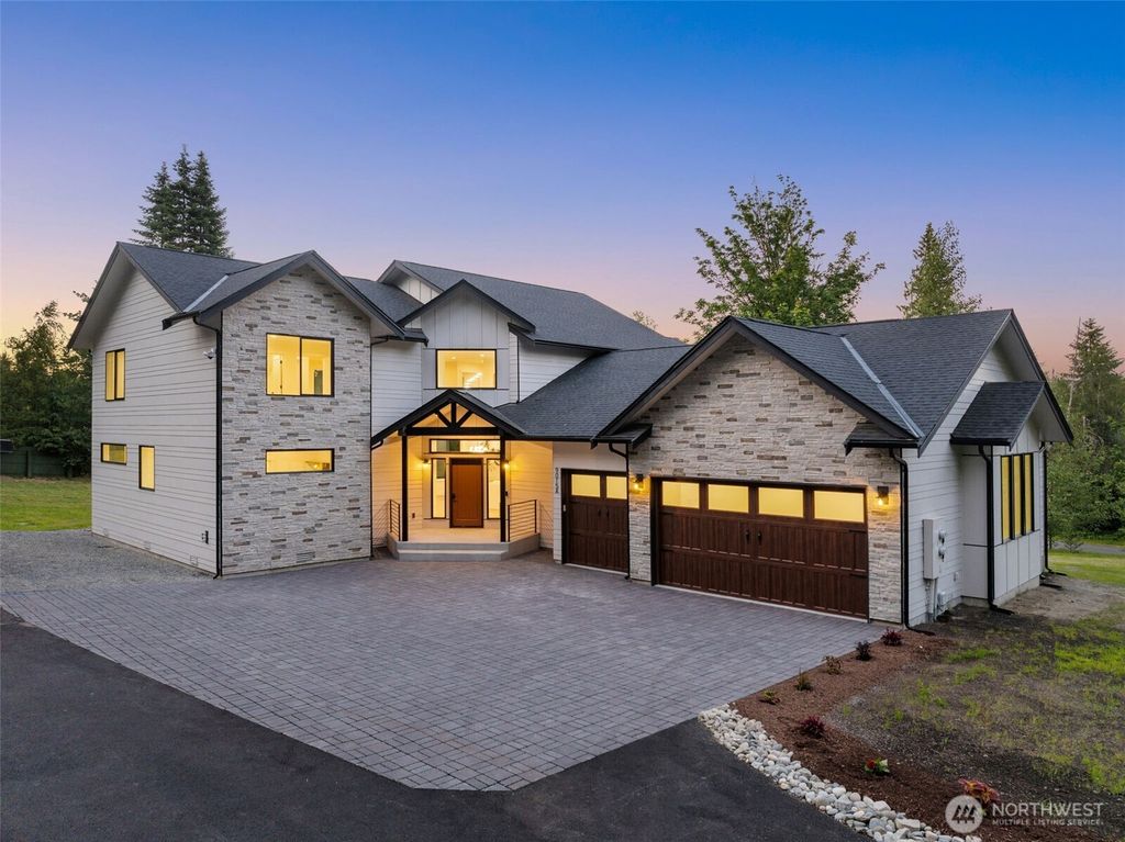 9015 176th Street SE, Snohomish, WA 98296