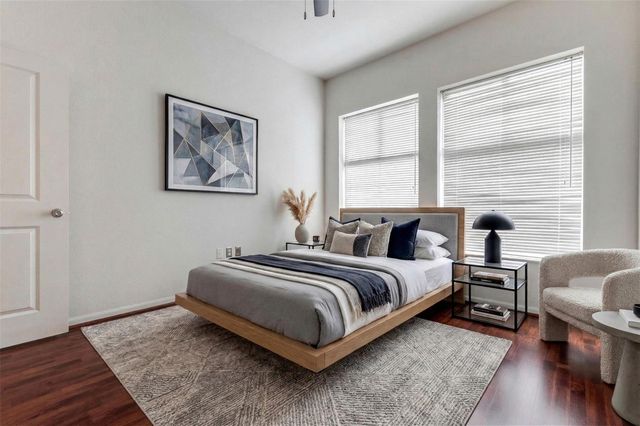 3505 Sage Road 1104, Houston, TX 77056