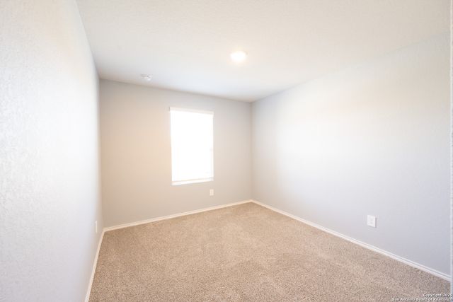 556 Chaco Loop, Seguin, TX 78155