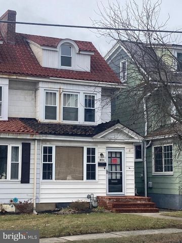2054 W MARKET ST, Pottsville, PA 17901
