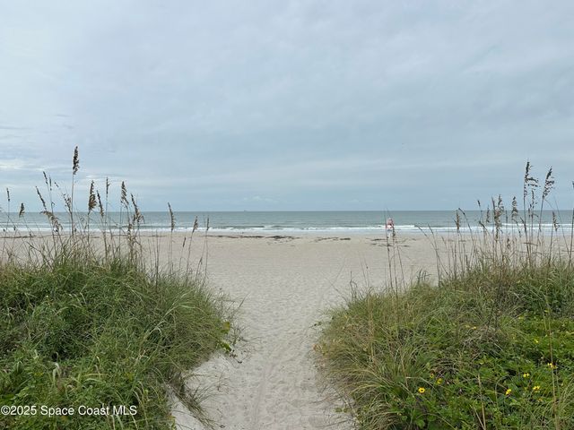 113 W Leon Lane, Cocoa Beach, FL 32931