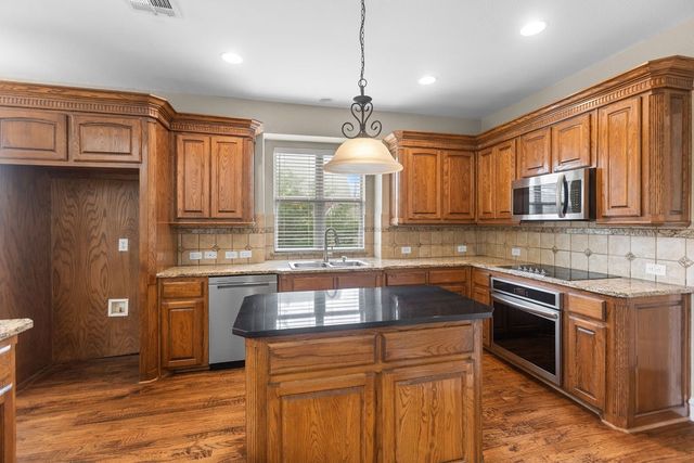 4004 Hook Bill Drive, Mckinney, TX 75072