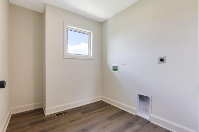 9007 Columbia Road SW, Pataskala, OH 43062