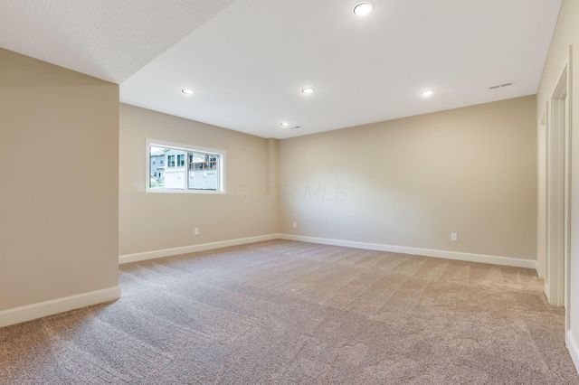9007 Columbia Road SW, Pataskala, OH 43062