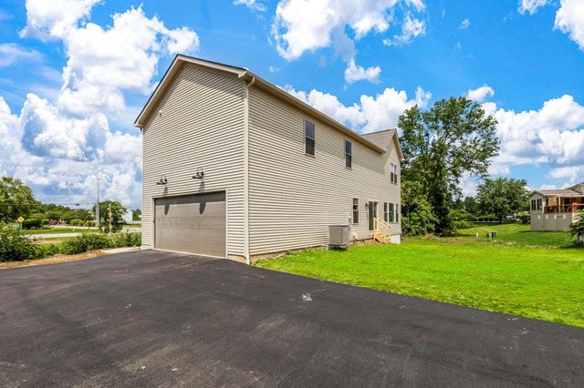 9007 Columbia Road SW, Pataskala, OH 43062