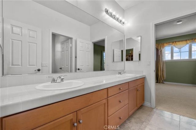 26846 Pine Hollow Court, Valencia, CA 91381