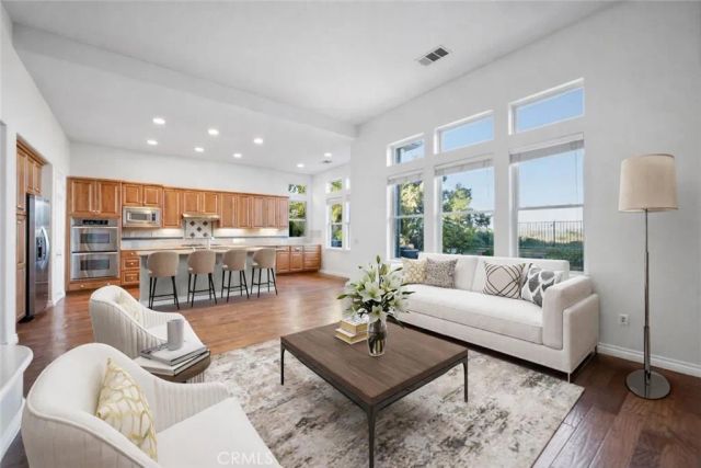 26846 Pine Hollow Court, Valencia, CA 91381