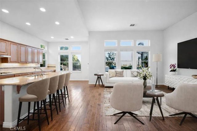 26846 Pine Hollow Court, Valencia, CA 91381