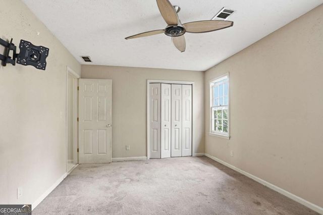 889 Lakeview Road, Grayson, GA 30017