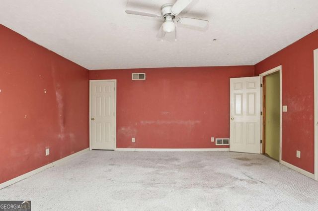 889 Lakeview Road, Grayson, GA 30017