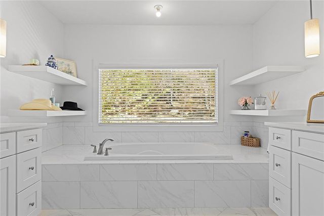 12005 Hamilton Road, Chattahoochee Hills, GA 30268