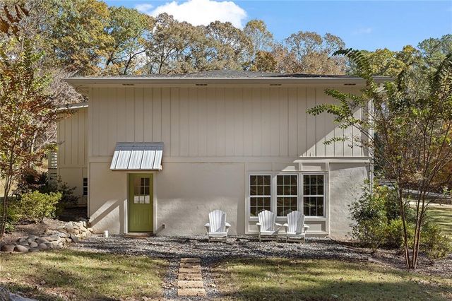 12005 Hamilton Road, Chattahoochee Hills, GA 30268