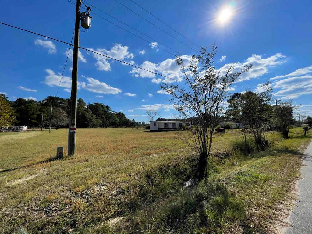 1150 Log Cabin Rd., Loris, SC 29569 — exterior