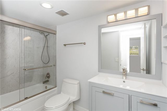 1000 RIVER REACH Drive 123, Fort Lauderdale, FL 33315