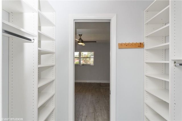1000 RIVER REACH Drive 123, Fort Lauderdale, FL 33315