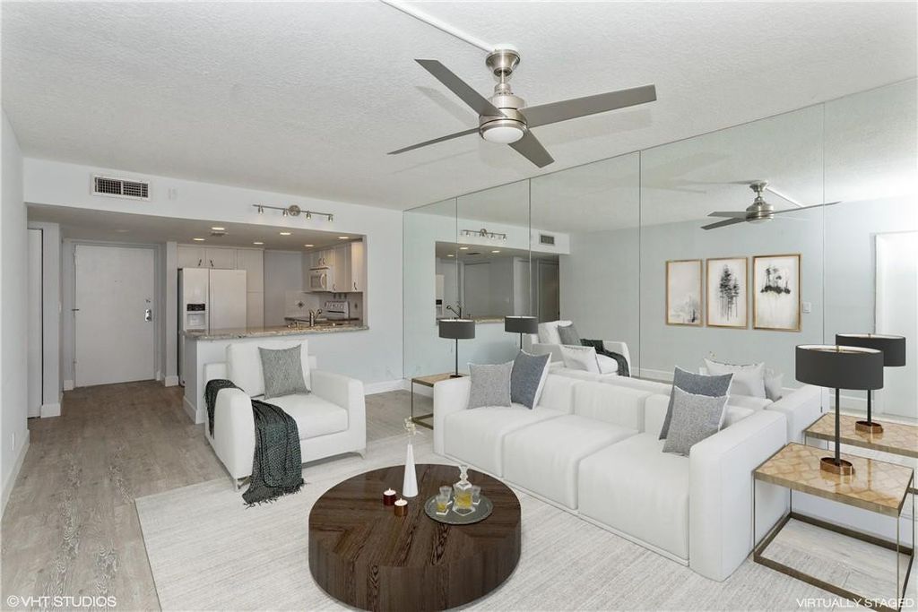 1000 RIVER REACH Drive 123, Fort Lauderdale, FL 33315