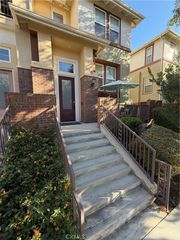 615 W 1st, Claremont, CA 91711