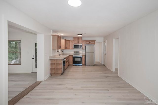 6110 Angelina Rd, Pensacola, FL 32504