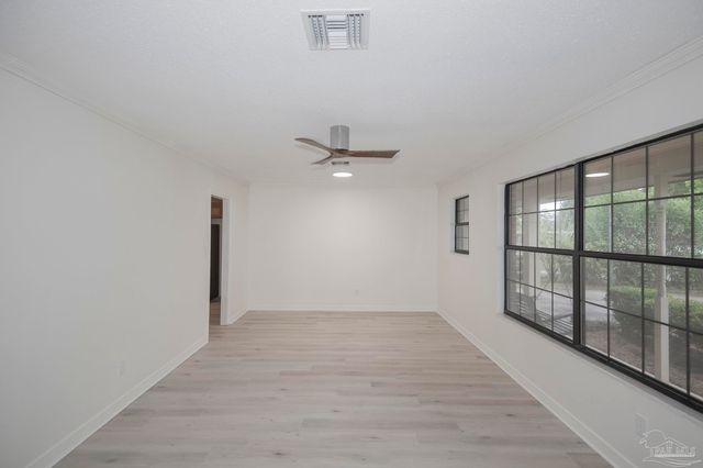 6110 Angelina Rd, Pensacola, FL 32504