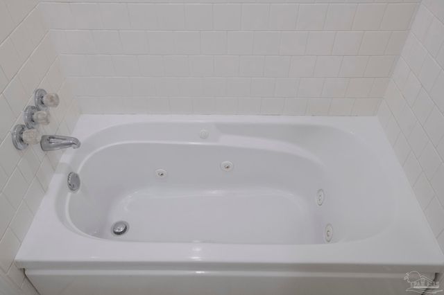 6110 Angelina Rd, Pensacola, FL 32504