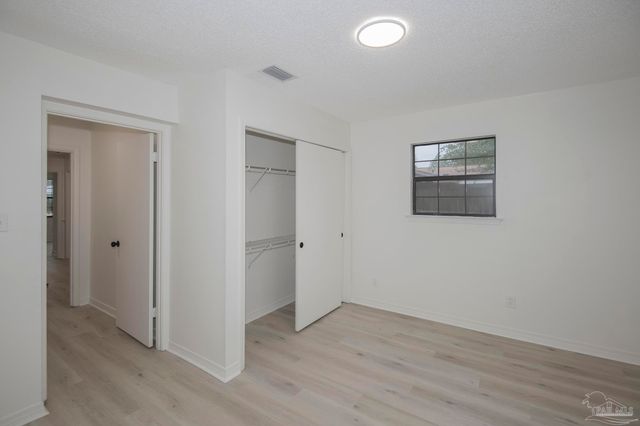 6110 Angelina Rd, Pensacola, FL 32504