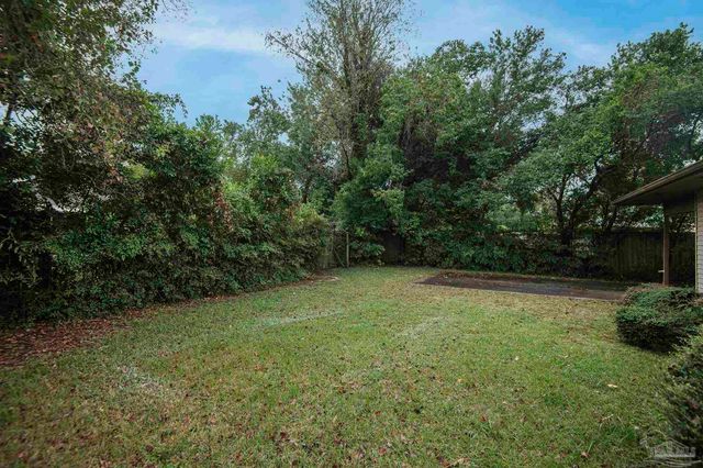 6110 Angelina Rd, Pensacola, FL 32504