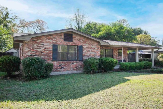 6110 Angelina Rd, Pensacola, FL 32504