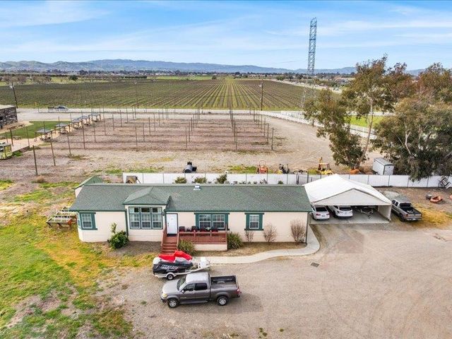 5143 5143 Tesla Rd, Livermore, CA 94550
