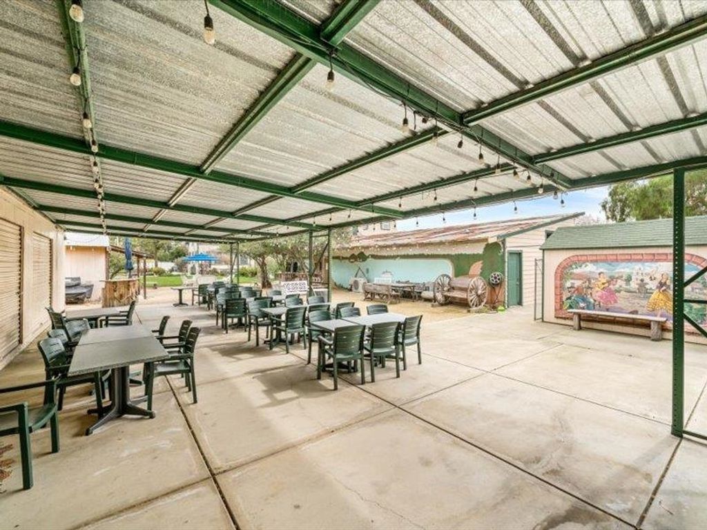 Image 9 of property listing at 5143 5143 Tesla Rd, Livermore, CA 94550