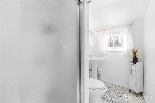 17 Clembil Court, Hopelawn, NJ 08861