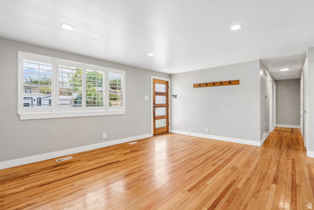 10242 S MARBLE ST, Sandy, UT 84094 — photo 4