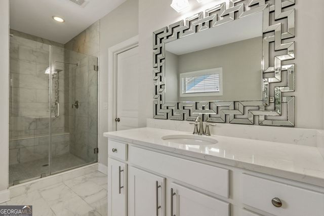 516 flyingbolt Run, Canton, GA 30115