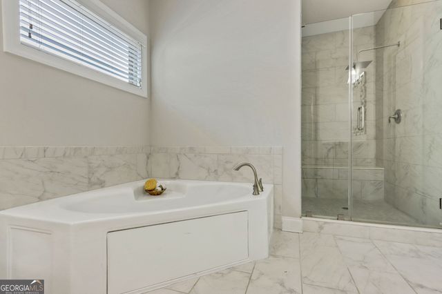 516 flyingbolt Run, Canton, GA 30115