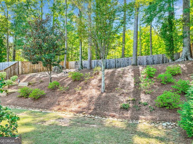516 flyingbolt Run, Canton, GA 30115