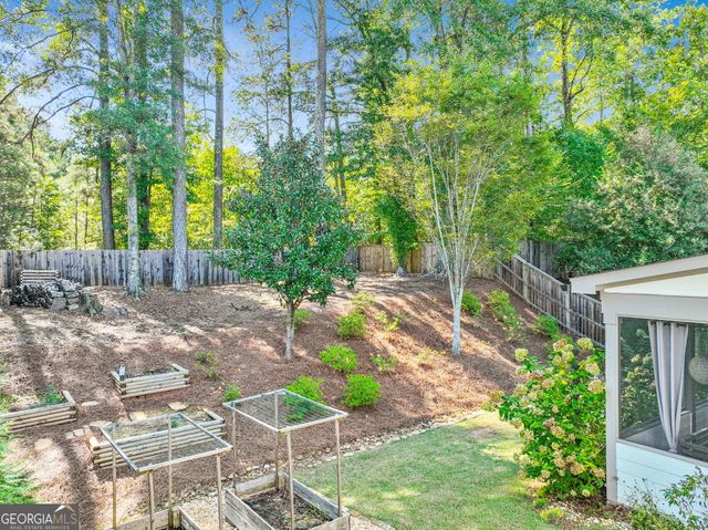 516 flyingbolt Run, Canton, GA 30115
