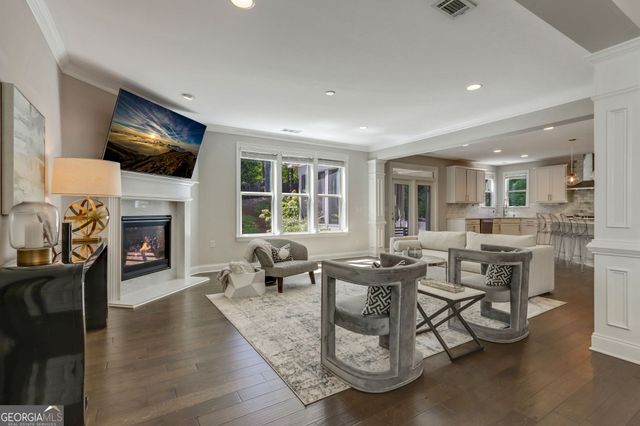 516 flyingbolt Run, Canton, GA 30115