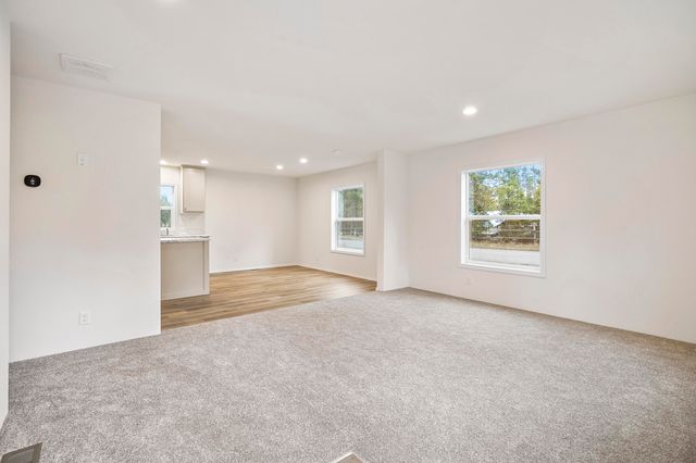 52702 Oak Drive, La Pine, OR 97739