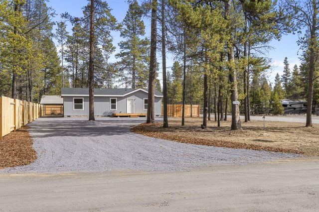52702 Oak Drive, La Pine, OR 97739