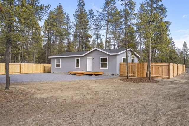 52702 Oak Drive, La Pine, OR 97739