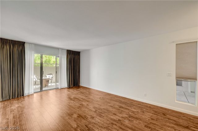 650 Oakmont Avenue 2113, Las Vegas, NV 89109
