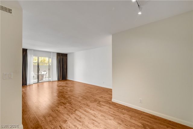 650 Oakmont Avenue 2113, Las Vegas, NV 89109