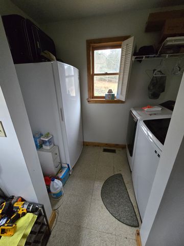 1213 Old Elkton Pike, Dellrose, TN 38453