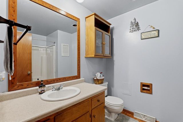 241 Crestwood DRIVE, Sheboygan Falls, WI 53085