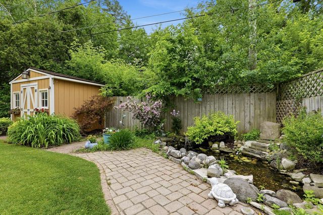 241 Crestwood DRIVE, Sheboygan Falls, WI 53085
