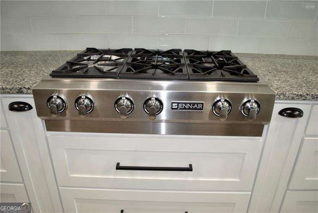 718 Bartow Drive, Dacula, GA 30019