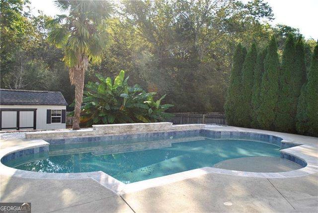 718 Bartow Drive, Dacula, GA 30019