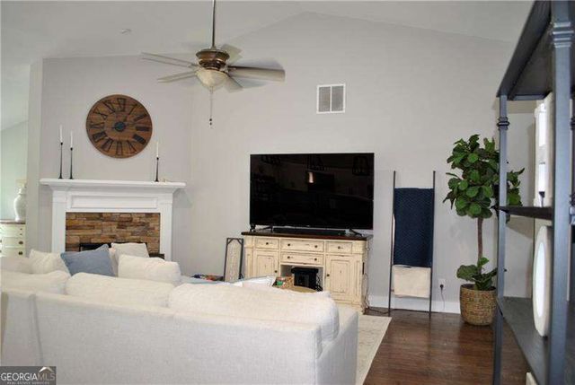 718 Bartow Drive, Dacula, GA 30019