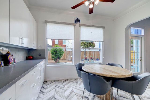4402 Holt Street, Bellaire, TX 77401