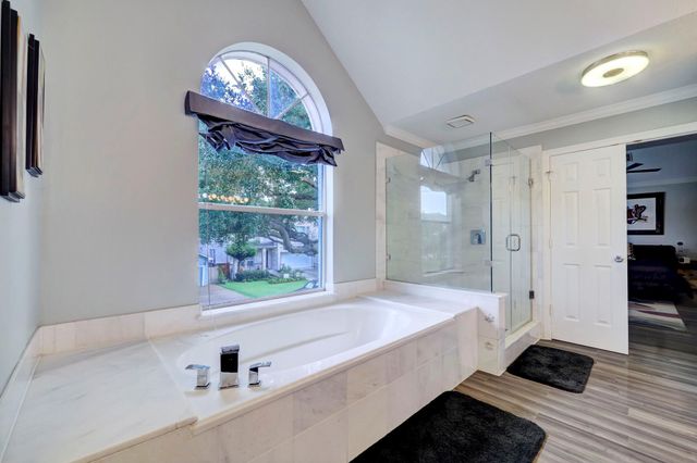 4402 Holt Street, Bellaire, TX 77401